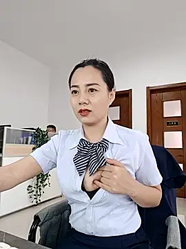 Snapshot of bingxin- chatting on 24, 11, 2025 bingxin- online show from 24, 11, 2025