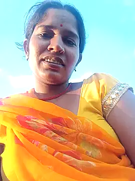 Snapshot of Hot_Seema83 chatting on 2, 10, 2025 Hot Seema83 online show from 2, 10, 2025