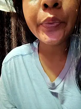 Snapshot of FUNS32514 chatting on 8, 9, 2025 FUNS32514 online show from 8, 9, 2025