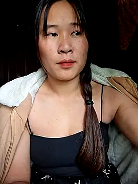 Snapshot of ALIENHR38 chatting on 29, 10, 2025 ALIENHR38 online show from 29, 10, 2025