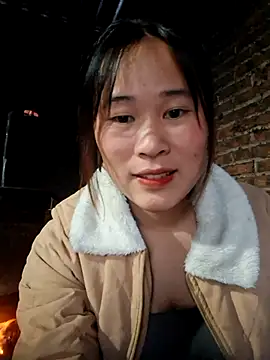 Snapshot of ALIENHR38 chatting on 3, 11, 2025 ALIENHR38 online show from 3, 11, 2025