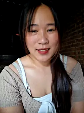 Snapshot of ALIENHR38 chatting on 10, 11, 2025 ALIENHR38 online show from 10, 11, 2025