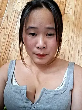 Snapshot of ALIENHR38 chatting on 16, 11, 2025 ALIENHR38 online show from 16, 11, 2025