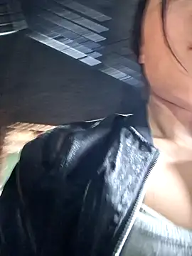 Snapshot of ALIENHR38 chatting on 20, 12, 2025 ALIENHR38 online show from 20, 12, 2025