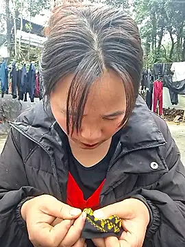 Snapshot of ALIENHR38 chatting on 10, 1, 2026 ALIENHR38 online show from 10, 1, 2026