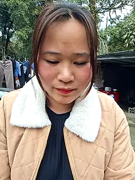 Snapshot of ALIENHR38 chatting on 11, 2, 2026 ALIENHR38 online show from 11, 2, 2026