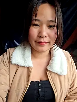 Snapshot of ALIENHR38 chatting on 19, 2, 2026 ALIENHR38 online show from 19, 2, 2026