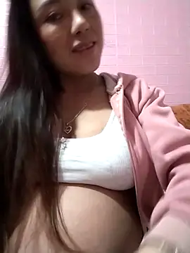 Snapshot of soope-00 chatting on 24, 11, 2025 soope-00 online show from 24, 11, 2025