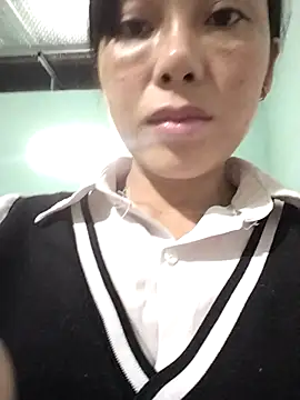 Snapshot of soope-00 chatting on 17, 12, 2025 soope-00 online show from 17, 12, 2025