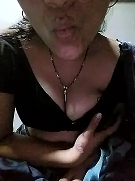 Hottestgirll online show from 3, 11, 2025