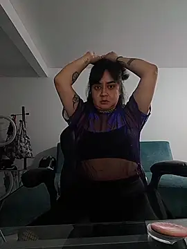 Snapshot of LylaVixxen chatting on 14, 11, 2025 LylaVixxen online show from 14, 11, 2025