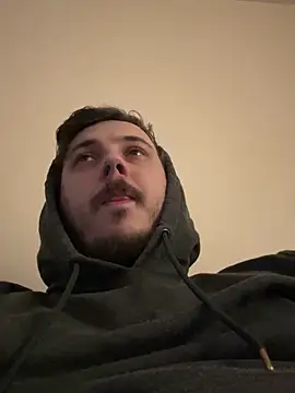 Snapshot of XXKieran chatting on 4, 12, 2025 XXKieran online show from 4, 12, 2025