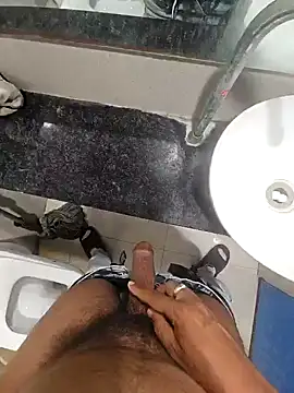 Snapshot of Gamecoc chatting on 18, 9, 2025 Gamecoc online show from 18, 9, 2025