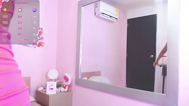 Snapshot of kiity_horny_ chatting on 4, 12, 2025 kiity horny online show from 4, 12, 2025