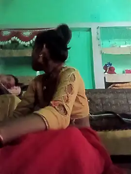 Snapshot of Idhika_Jha chatting on 7, 10, 2025 Idhika Jha online show from 7, 10, 2025