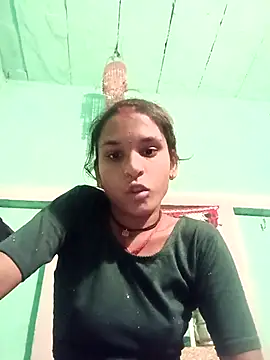 Snapshot of Idhika_Jha chatting on 7, 10, 2025 Idhika Jha online show from 7, 10, 2025