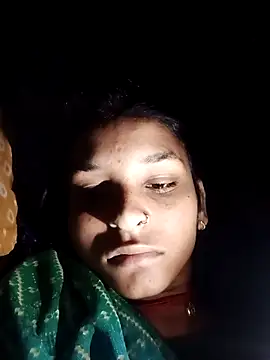 Snapshot of Idhika_Jha chatting on 13, 10, 2025 Idhika Jha online show from 13, 10, 2025