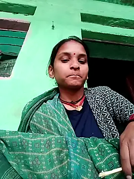 Snapshot of Idhika_Jha chatting on 23, 11, 2025 Idhika Jha online show from 23, 11, 2025