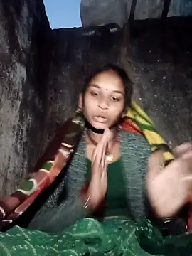 Snapshot of Idhika_Jha chatting on 29, 11, 2025 Idhika Jha online show from 29, 11, 2025