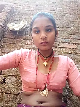 Snapshot of Idhika_Jha chatting on 1, 12, 2025 Idhika Jha online show from 1, 12, 2025