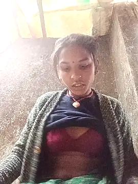 Snapshot of Idhika_Jha chatting on 3, 12, 2025 Idhika Jha online show from 3, 12, 2025