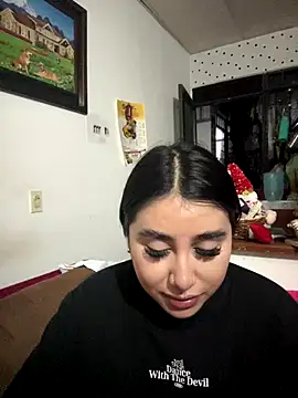 Sophie Dreamss online show from 18, 12, 2025