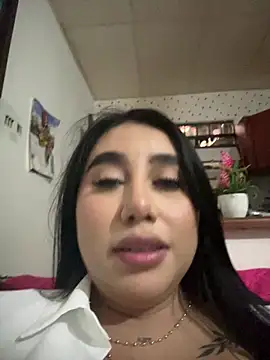 Snapshot of Sophie_Dreamss chatting on 31, 5, 2026 Sophie Dreamss online show from 31, 5, 2026