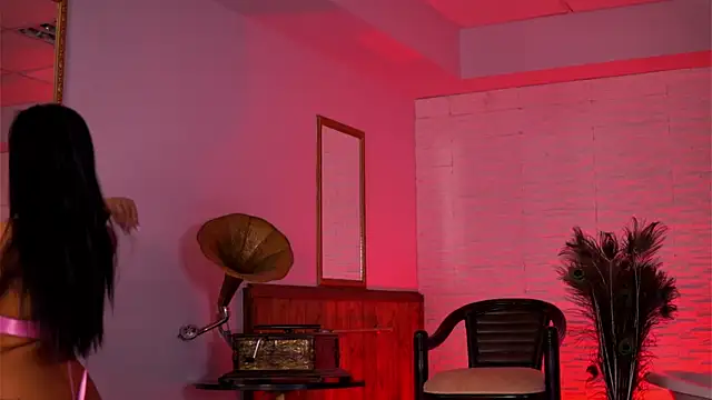 AishaaDevoe online show from 2, 12, 2025