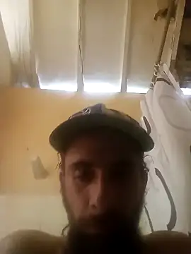 Snapshot of hairy_mannn chatting on 27, 4, 2026 hairy mannn online show from 27, 4, 2026