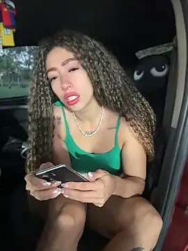 roxyrougee online show from 20, 5, 2026