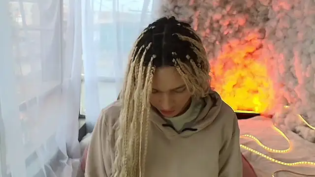 Aaron Fordd online show from 6, 3, 2026