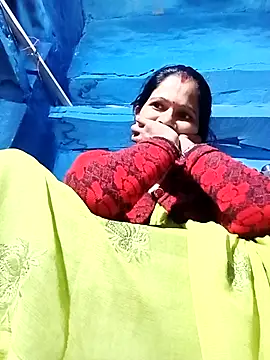 Snapshot of Jooli_xx chatting on 2, 12, 2025 Jooli xx online show from 2, 12, 2025