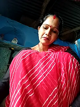 Snapshot of Jooli_xx chatting on 15, 12, 2025 Jooli xx online show from 15, 12, 2025