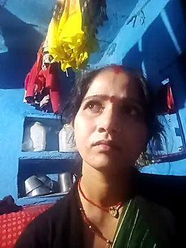 Jooli xx online show from 8, 3, 2026