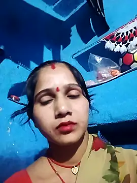 Jooli xx online show from 22, 3, 2026