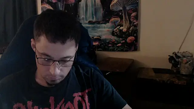 Snapshot of YoBlezz chatting on 12, 9, 2025 YoBlezz online show from 12, 9, 2025