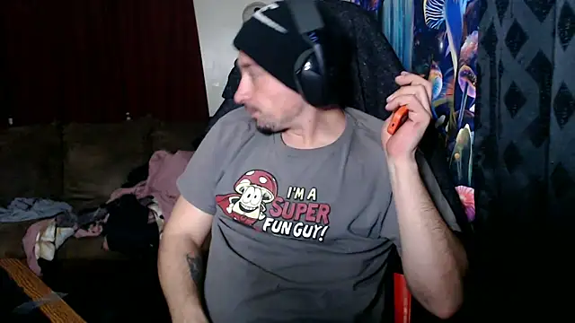 Snapshot of YoBlezz chatting on 4, 5, 2026 YoBlezz online show from 4, 5, 2026