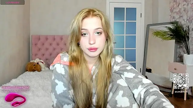 LightStar 18 online show from 2, 10, 2025