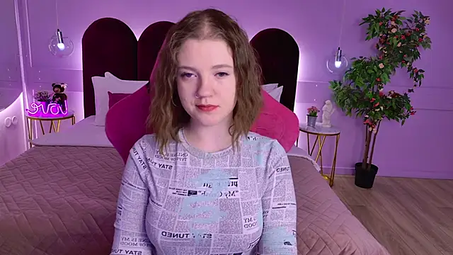 Snapshot of AlmaSound chatting on 25, 4, 2026 AlmaSound online show from 25, 4, 2026