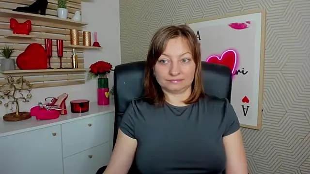 Snapshot of angelaSamt chatting on 2, 4, 2026 angelaSamt online show from 2, 4, 2026