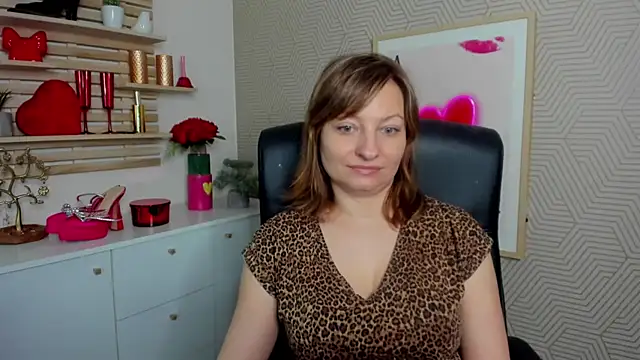 Snapshot of angelaSamt chatting on 10, 4, 2026 angelaSamt online show from 10, 4, 2026