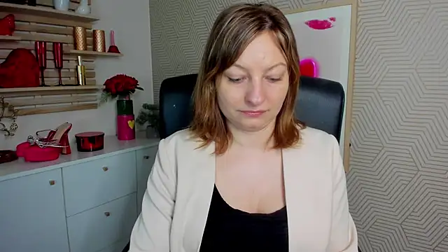 Snapshot of angelaSamt chatting on 15, 4, 2026 angelaSamt online show from 15, 4, 2026