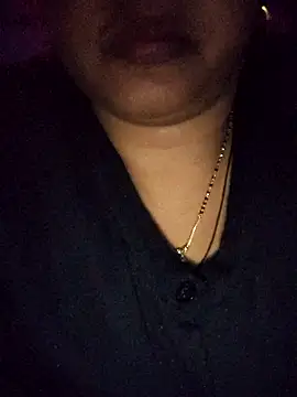 Snapshot of Alina-khan chatting on 9, 1, 2026 Alina-khan online show from 9, 1, 2026