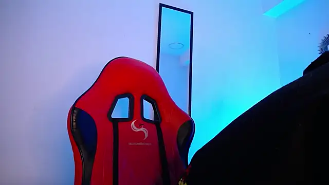 Anhonymus  online show from 24, 11, 2025