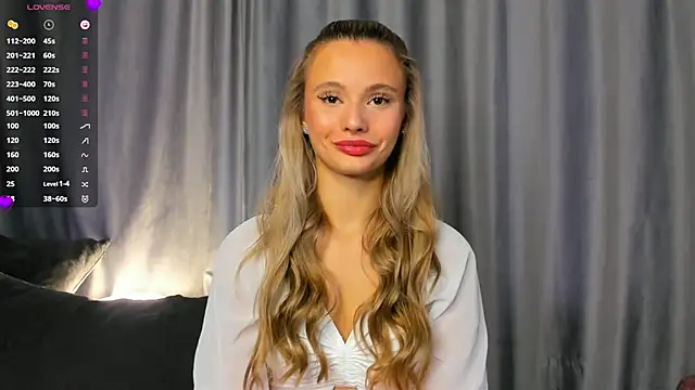 Snapshot of NaughtySeraphine chatting on 5, 11, 2025 NaughtySeraphine online show from 5, 11, 2025