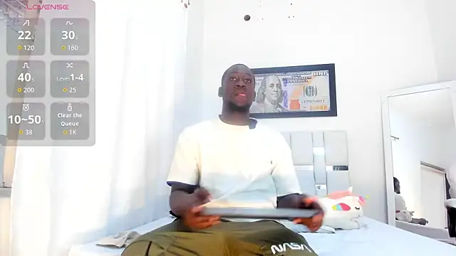 lucas manzon online show from 5, 12, 2025