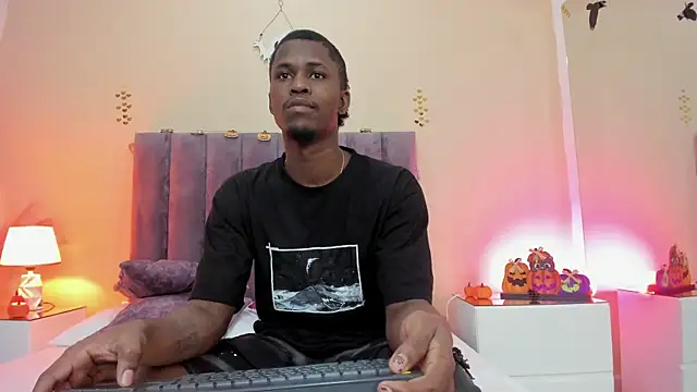 Kiaraa y Her Crazy online show from 30, 10, 2025