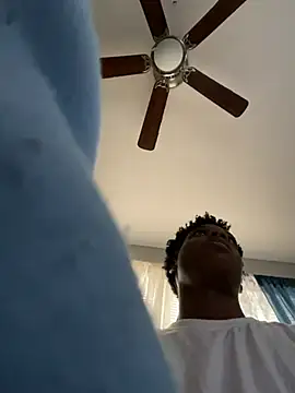 dmmeformerch online show from 27, 2, 2026