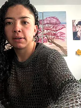 Paris 11 online show from 20, 11, 2025