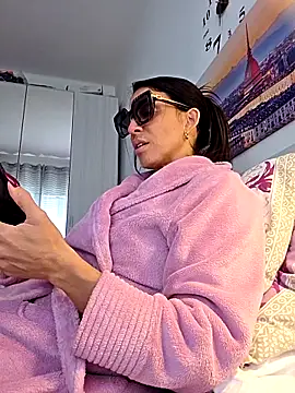 sexy7883 online show from 18, 12, 2025